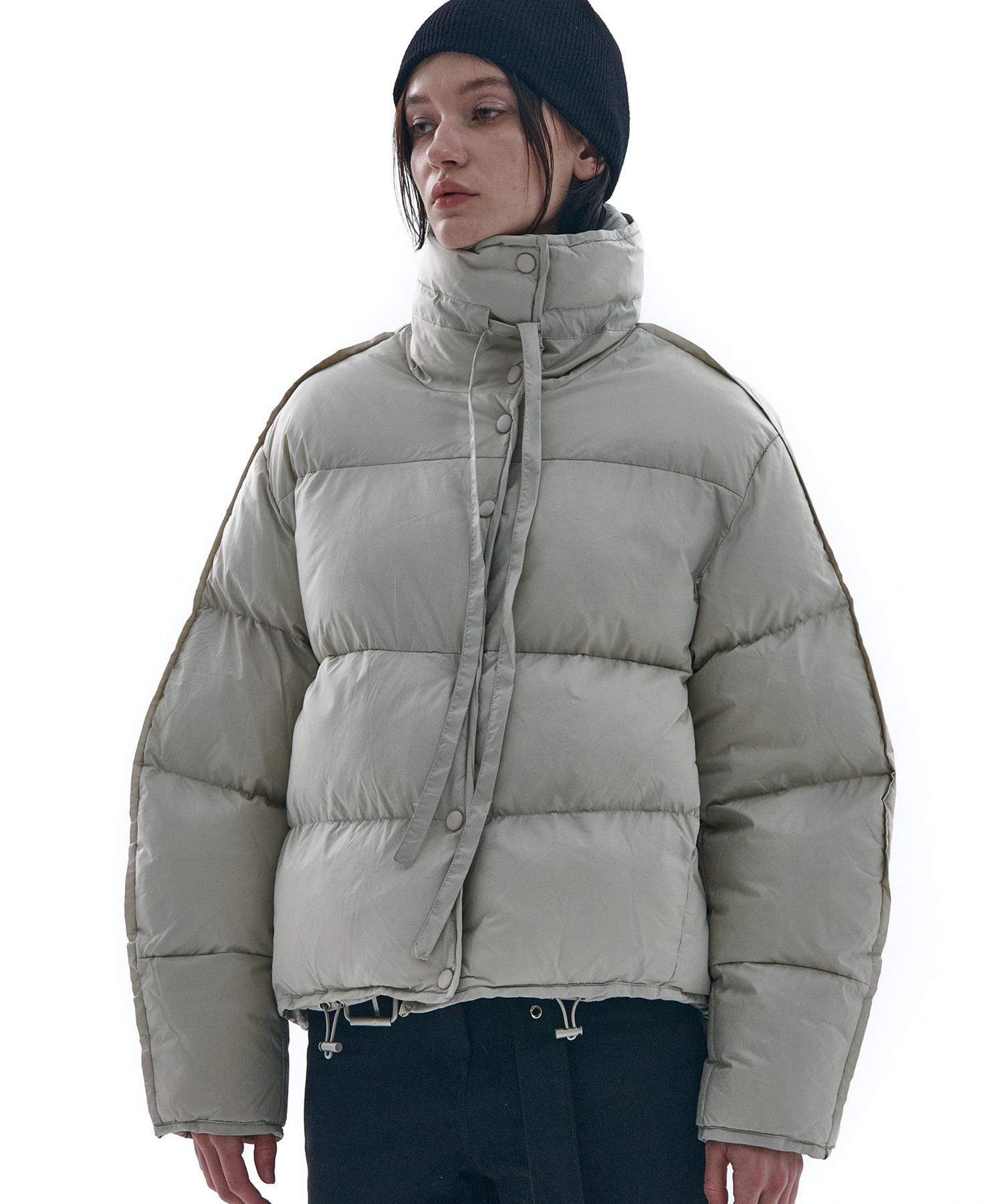 High neck string down padded puffer jacket [beige]